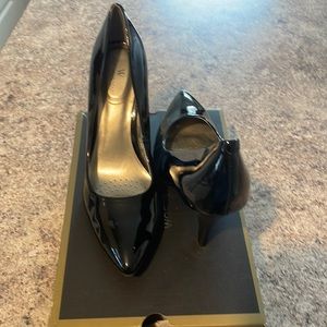 Black Heels—Worthington